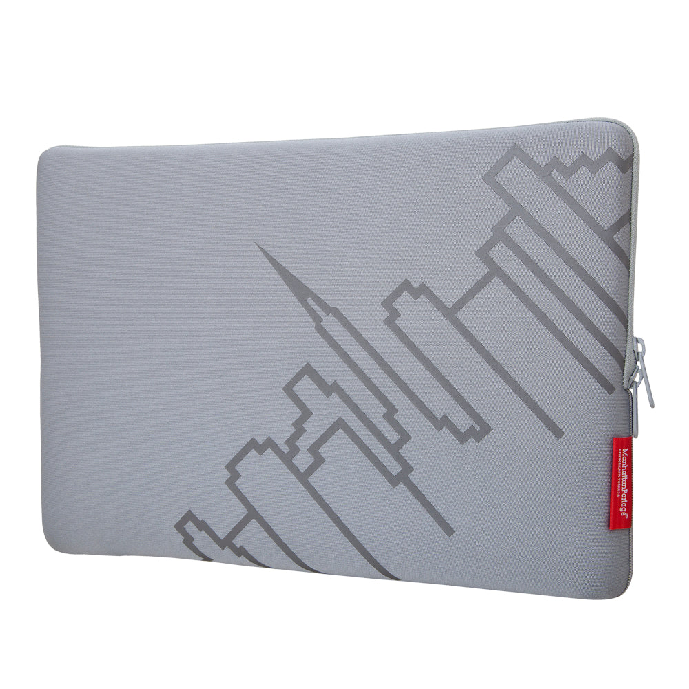 Manhattan Portage Macbook Pro Skyline Sleeve (15 in.) Silver