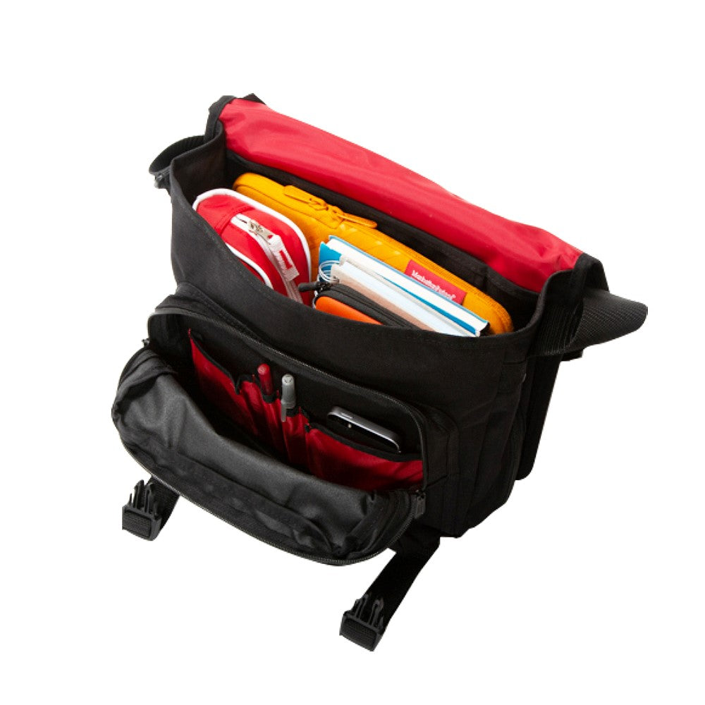 Manhattan Portage Europa (SM) With Back Zipper and Compartments