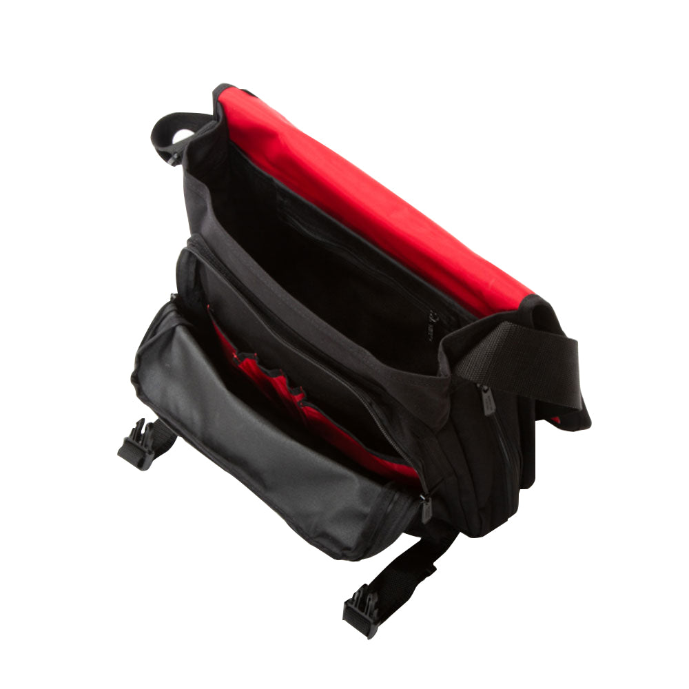 Manhattan Portage Europa (SM) With Back Zipper and Compartments
