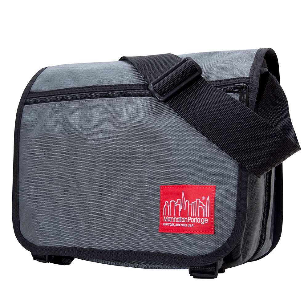 Manhattan Portage Europa (SM) With Back Zipper and Compartments Grey
