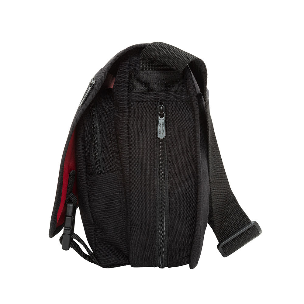 Manhattan Portage Europa (MD) With Back Zipper and Compartments