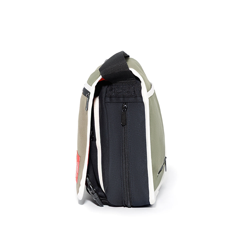 Manhattan Portage Army Duck Europa (MD) With Back Zipper Canvas