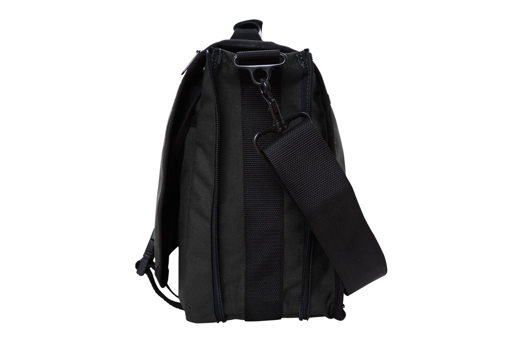 Manhattan Portage The Wallstreeter With Back Zipper