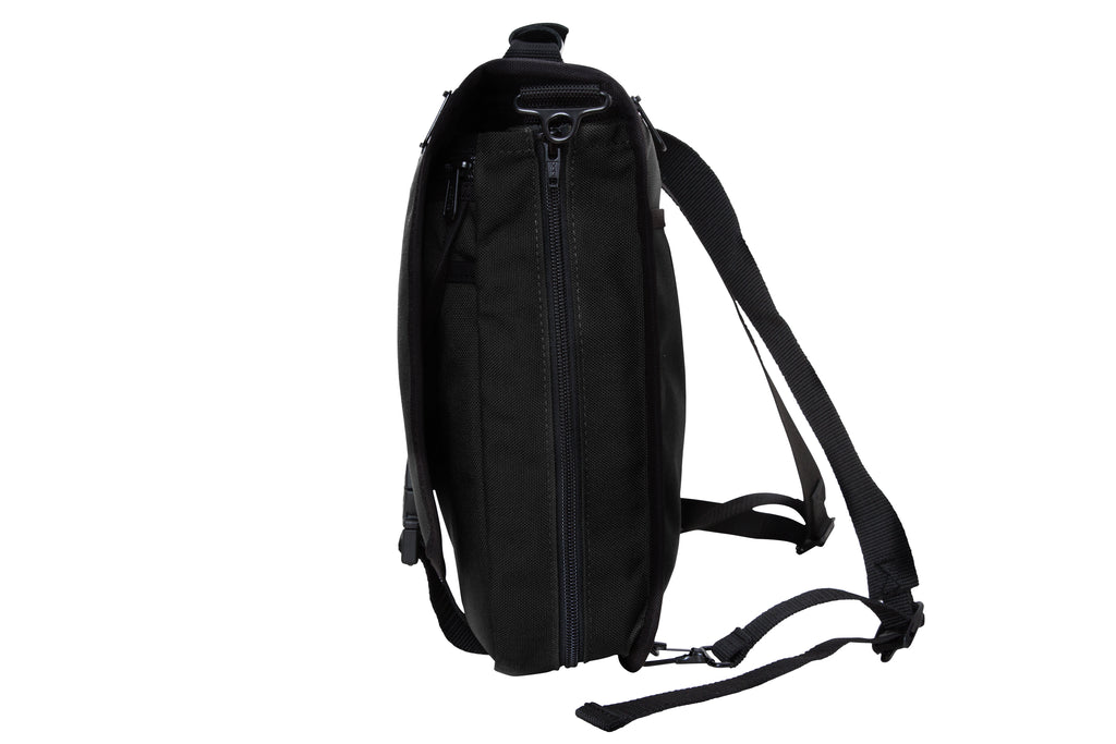 Manhattan Portage The Wallstreeter With Back Zipper