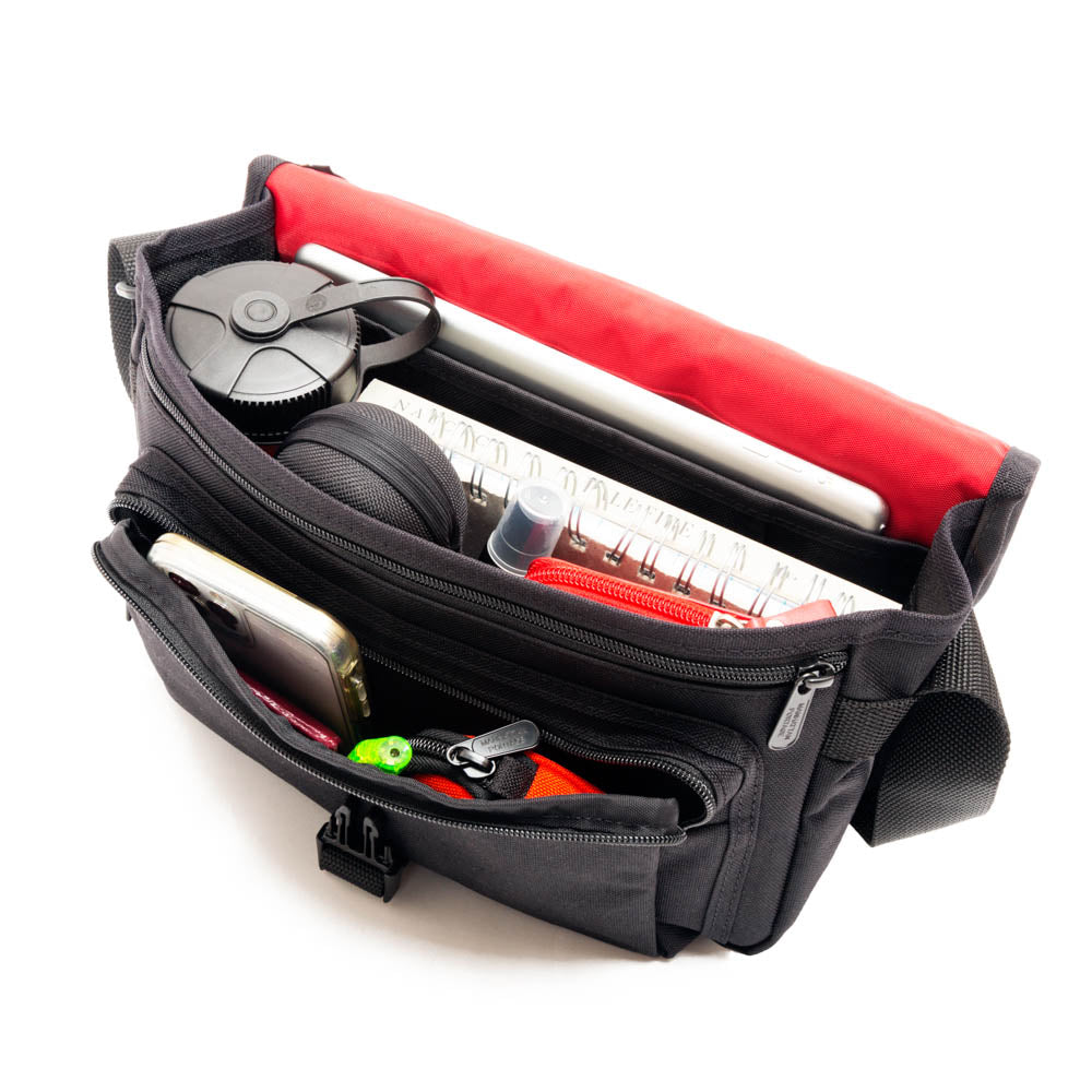 Manhattan Portage Sohobo Bag (SM) black inside with props