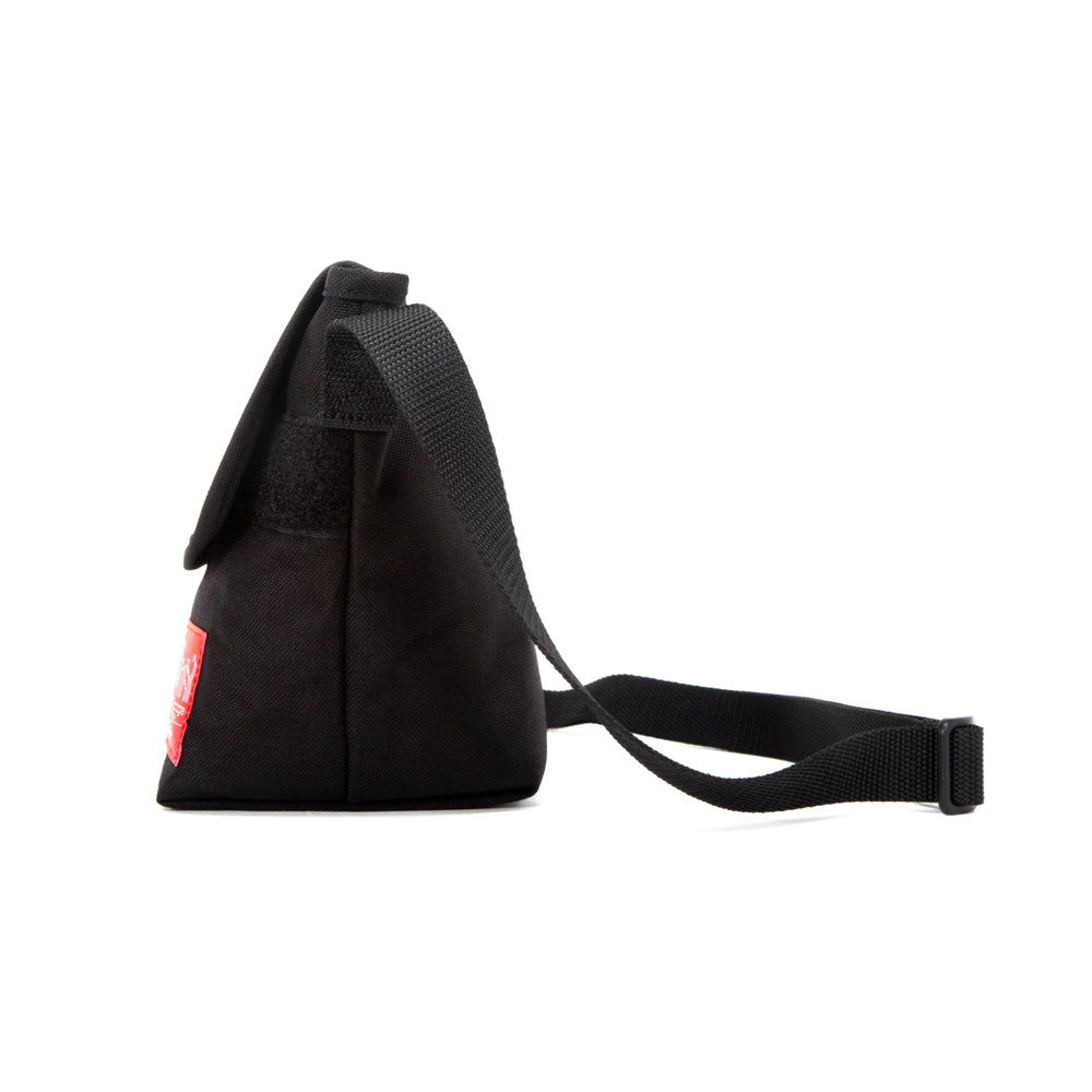 Nylon Messenger Bag (XXS) Undercover – Manhattan Portage Nylon Messenger Bag (XXS) Undercover – Manhattan Portage
