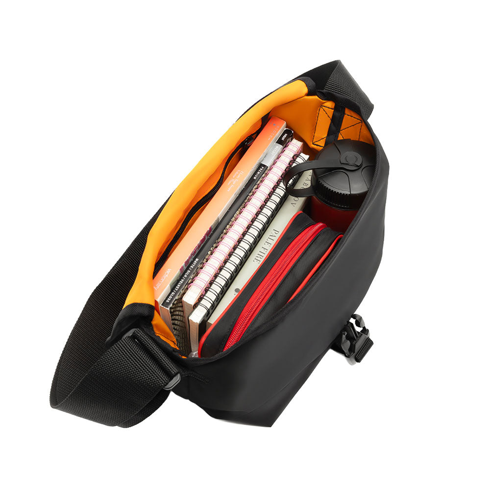 Manhattan Portage Nylon Messenger Bag JR (SM) ALPHA INDUSTRIES black inside with props