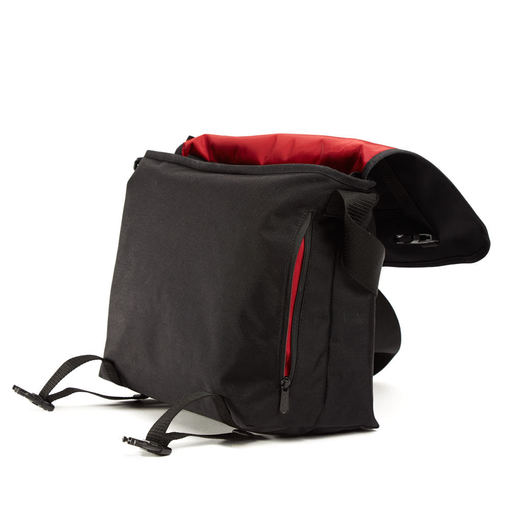Manhattan Portage Flushing Messenger Bag
