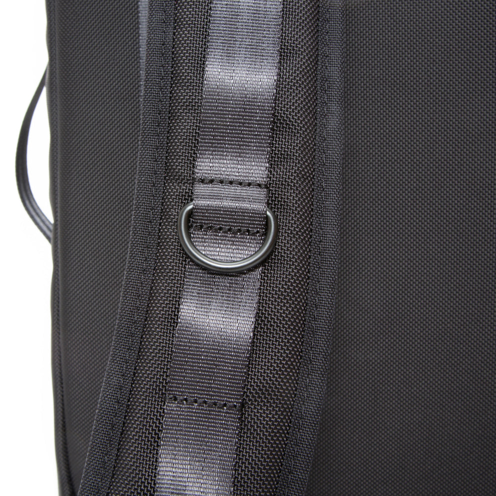 Manhattan Portage Viewfinder Camera Backpack