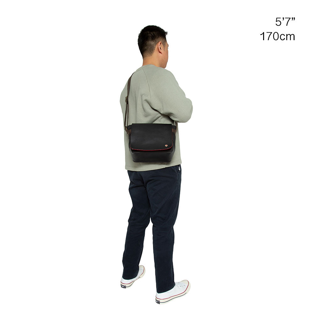 Manhattan Portage Waxed Nylon Rockefeller Shoulder Bag (XS)