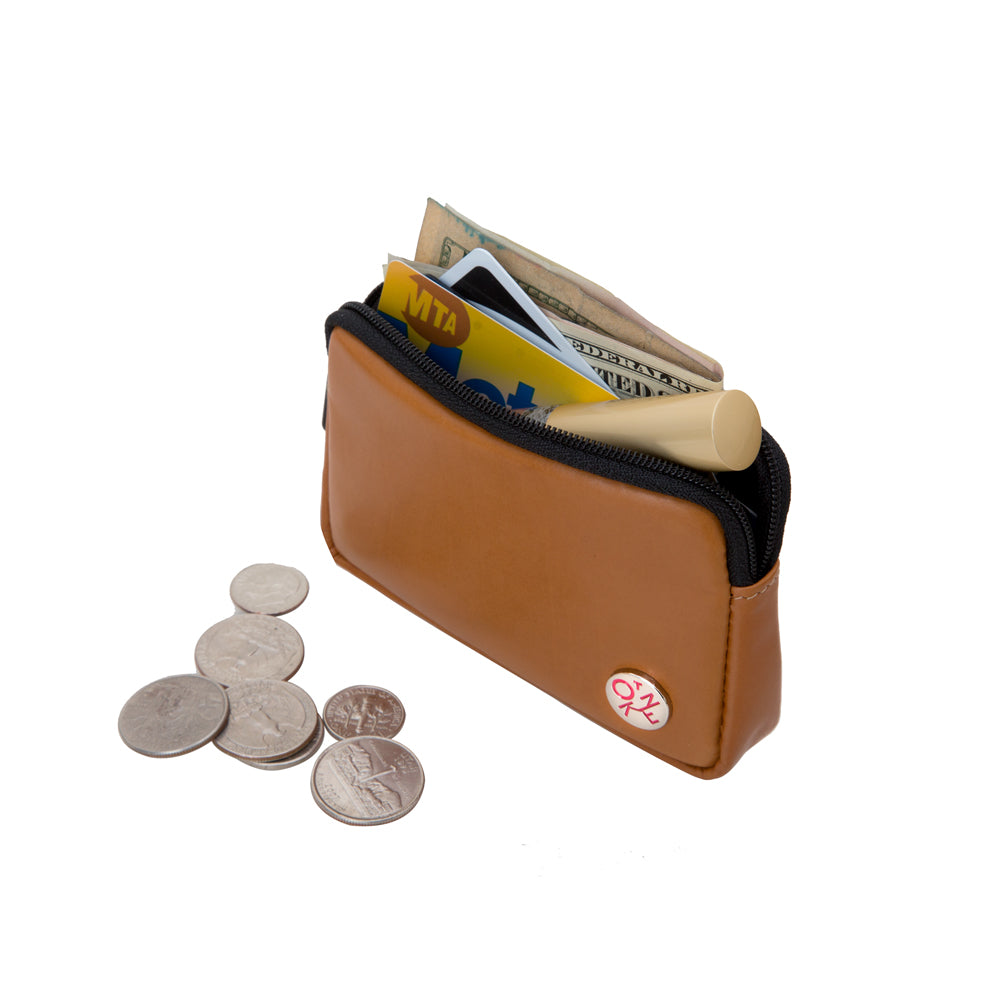 TOKEN Coin Purse Beige with coins and money 