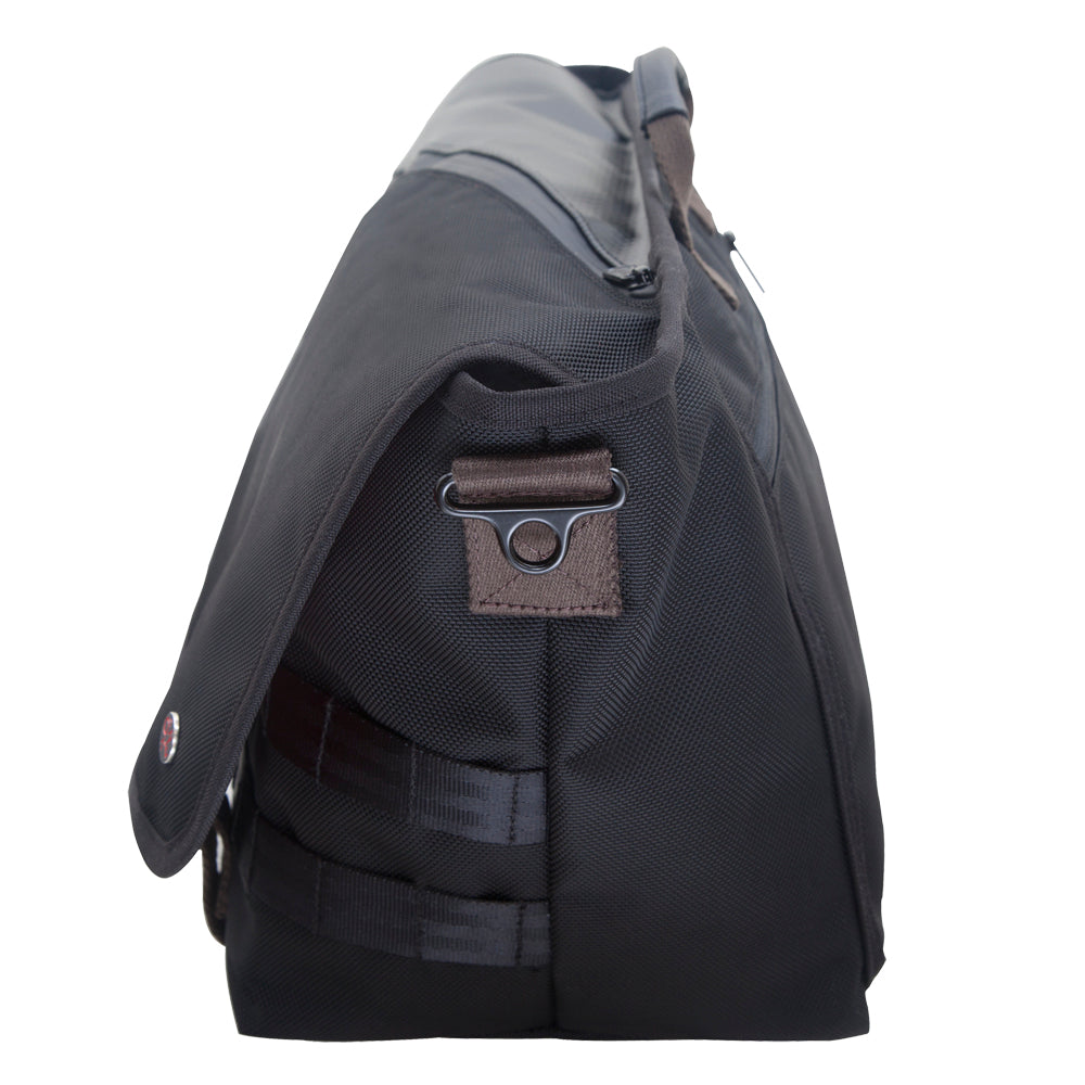 Manhattan Portage Grand Army Messenger (M)