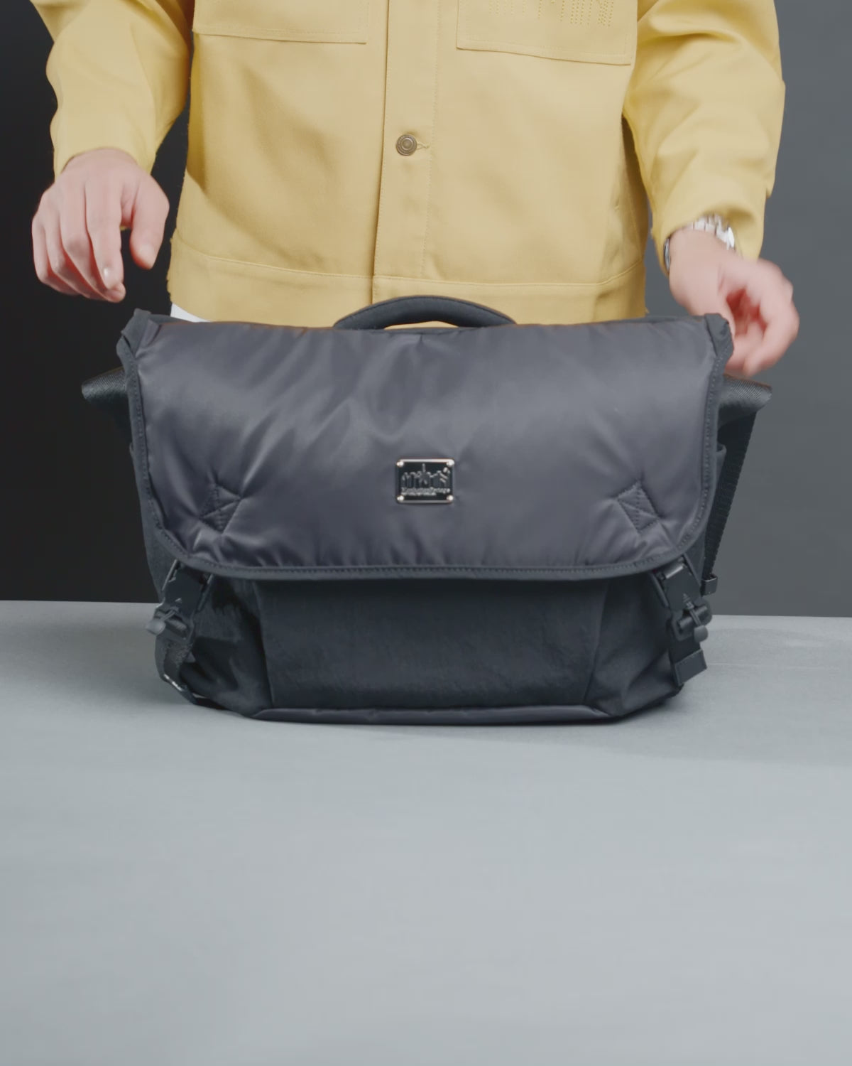 Redux Messenger Bag Ver 2 – Manhattan Portage
