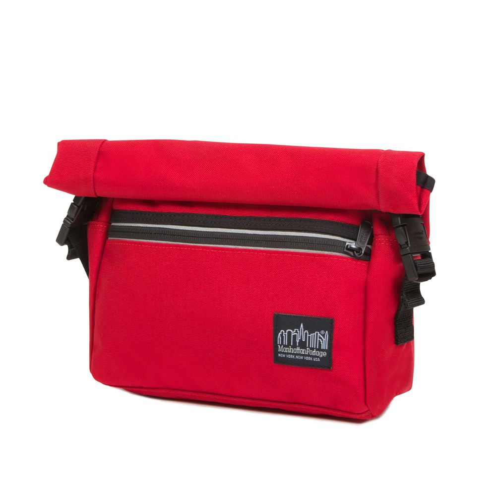 red handlebar bag